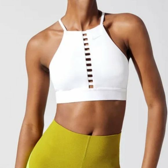 nike lattice sports bra